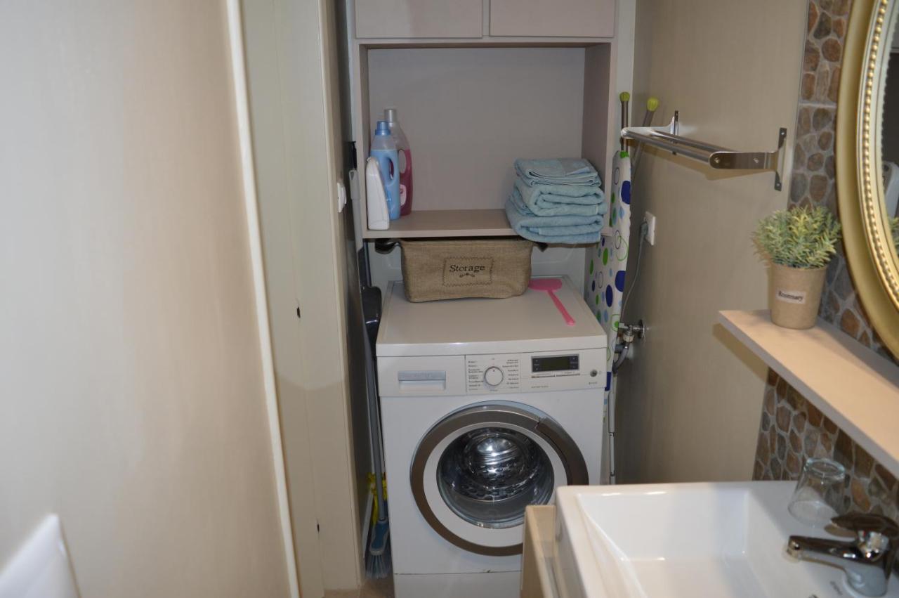 Classy Apt. Sokratous Athens